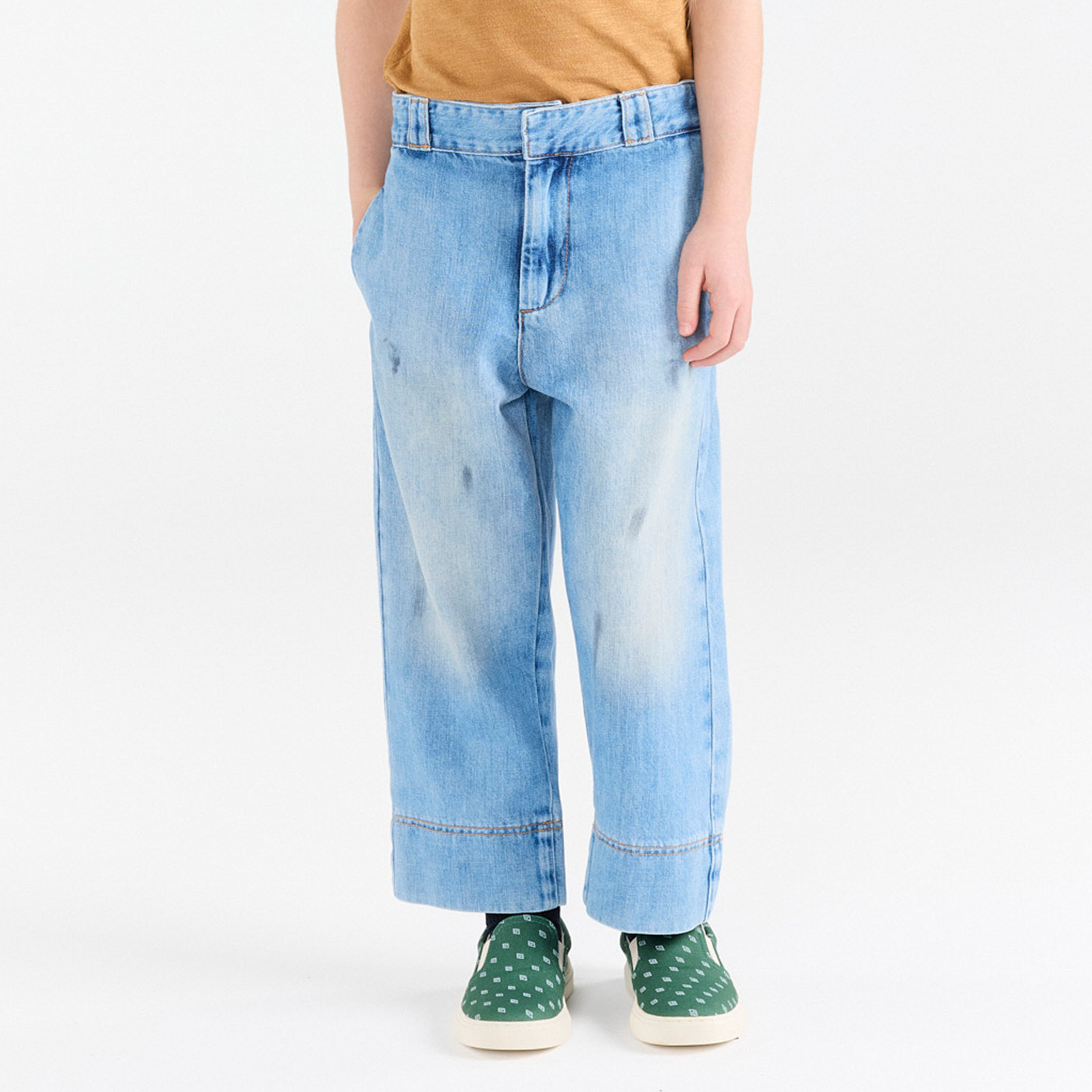 ��ǰ�̹���